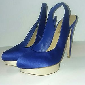 6.5B nwob BCBG slingback Blue Heels